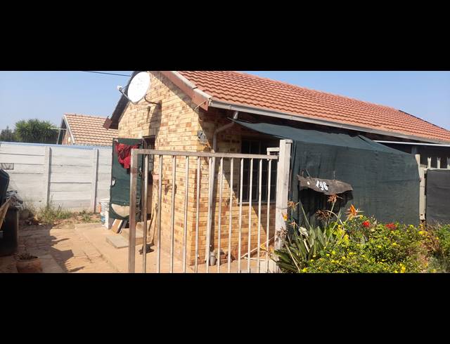 1 BEDROOM HOUSE SOLD IN ELANDSPOORT